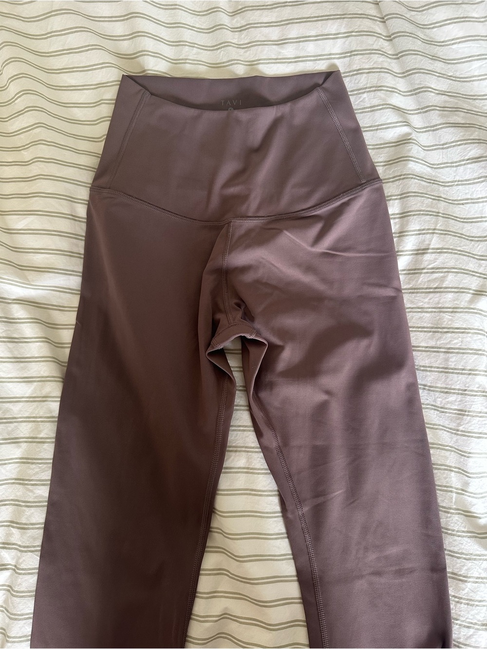 TaviSculpt High Waisted 7/8 Leggings